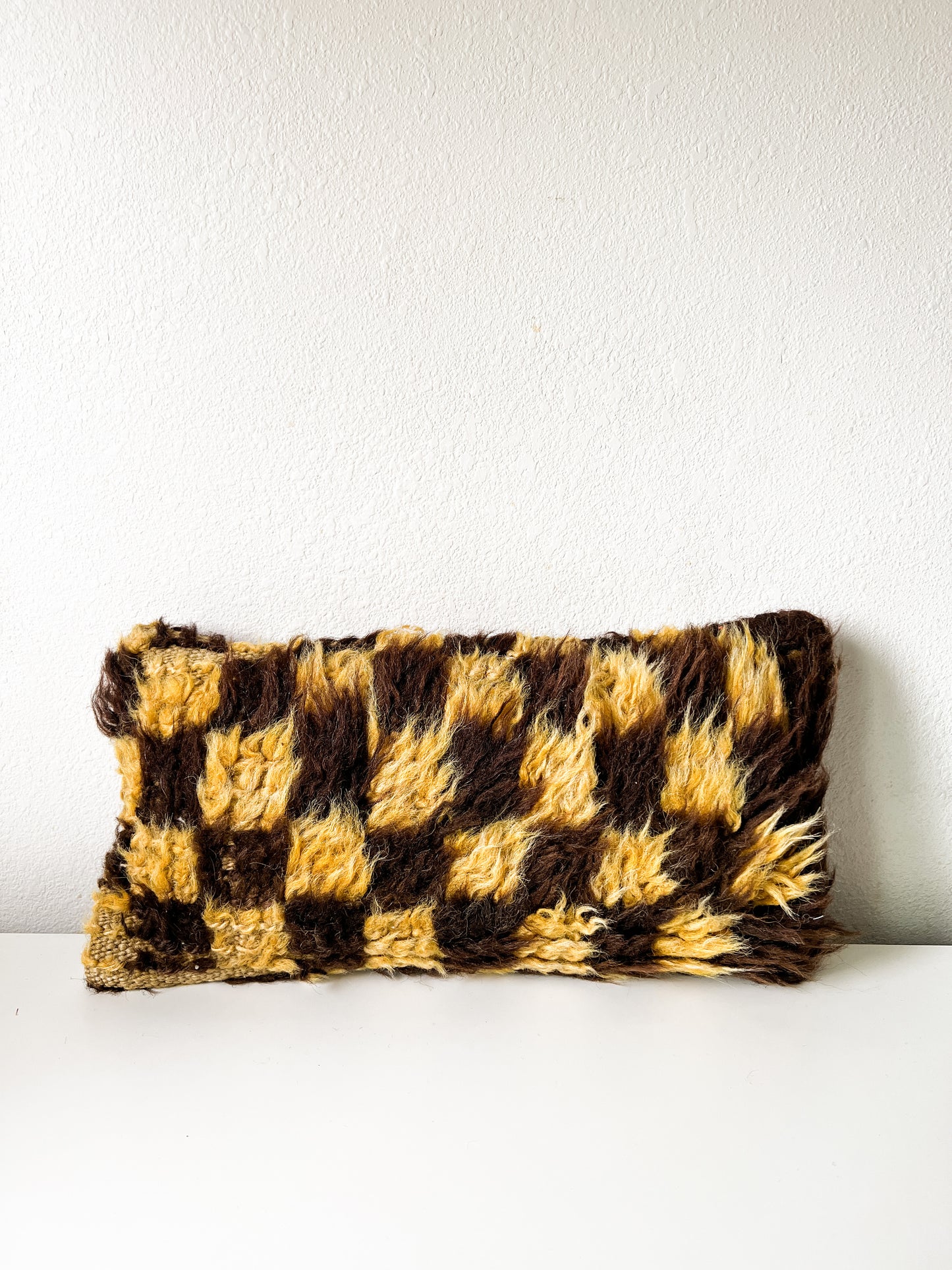 Vintage Turkish Throw Pillow ( Delicate )
