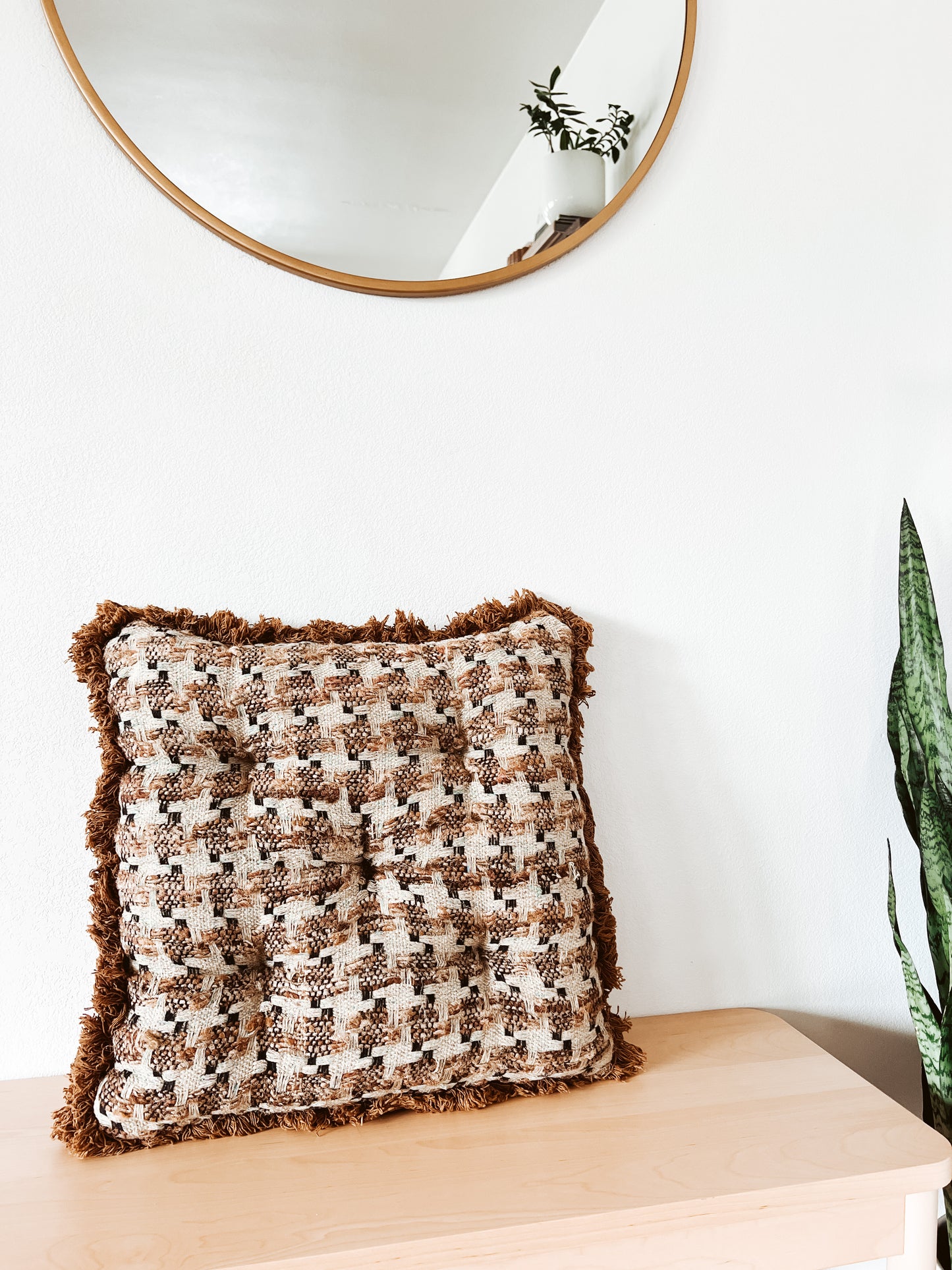 Lee Woven Pillow