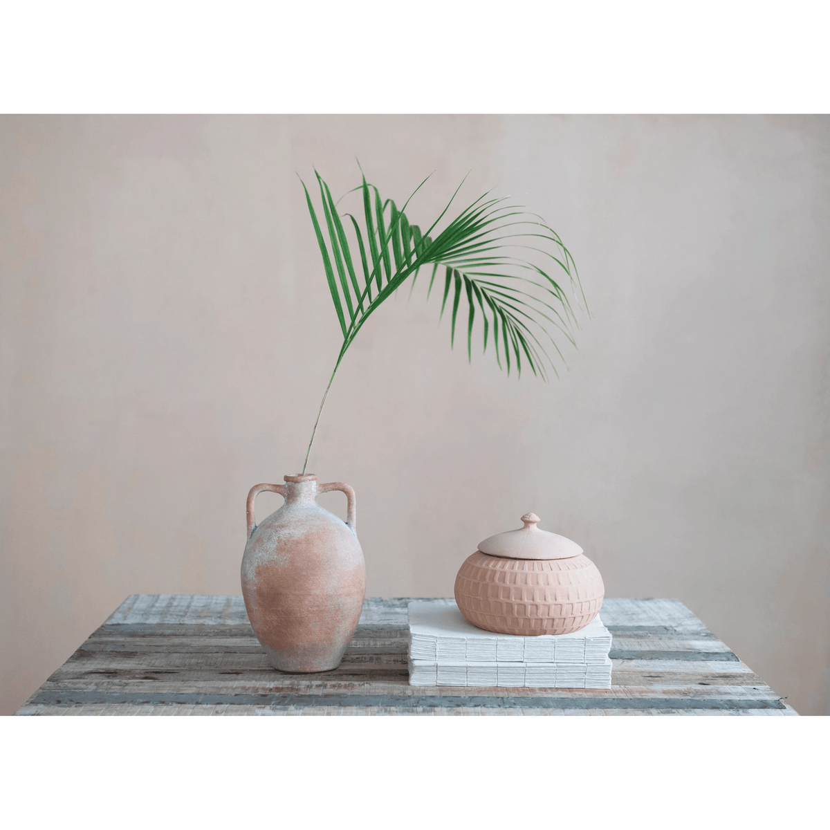 Willow Terracotta Urn with Handles